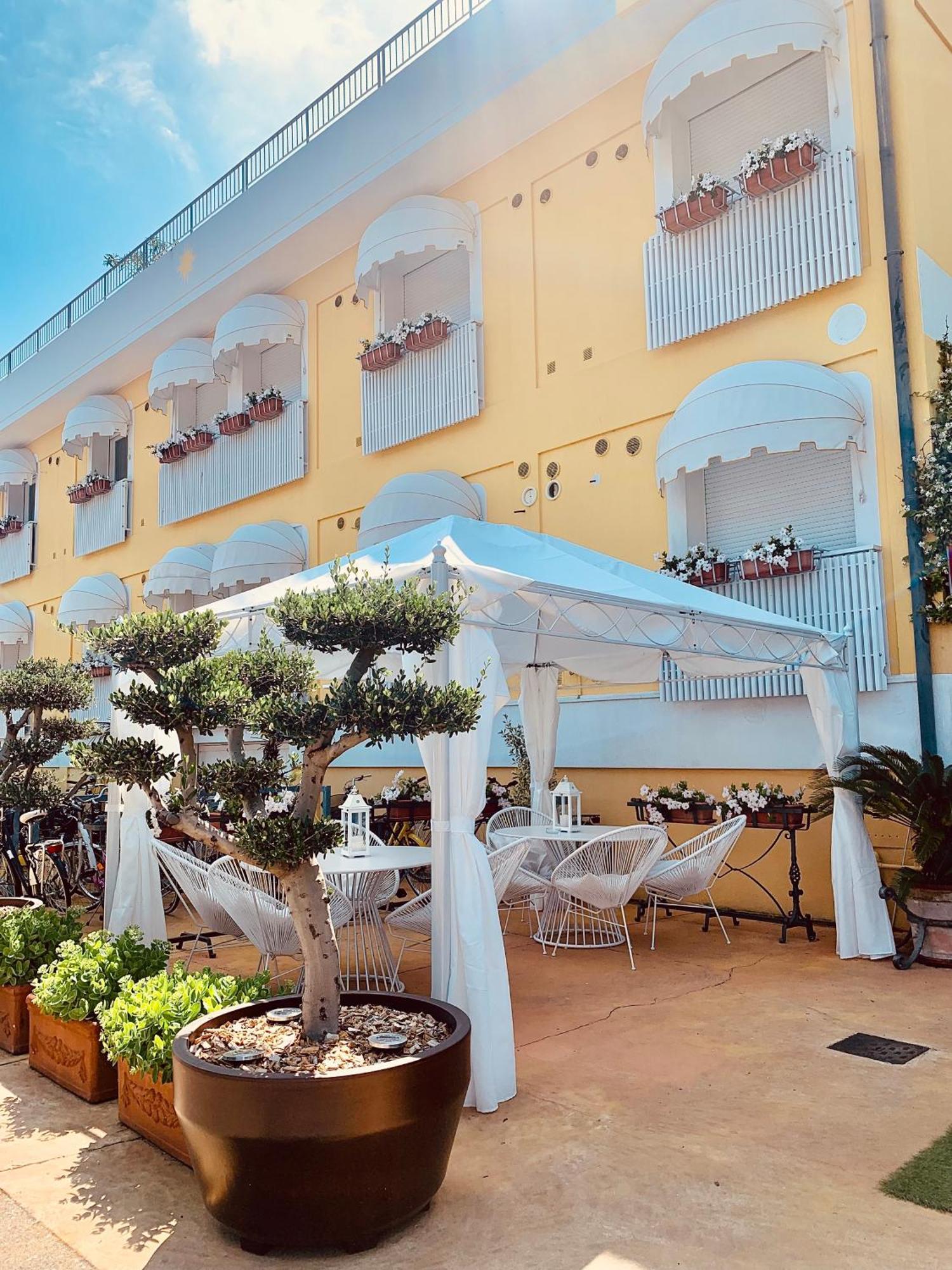 Meuble Tripoli Hotel Градо Екстериор снимка